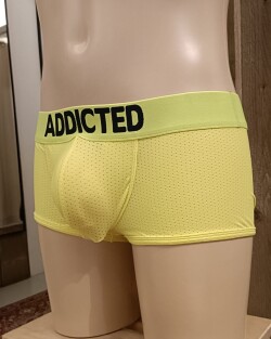 Ring up! Neon AD952sub 2