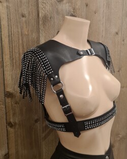 Schouder Harnas Strass Harn-ind-01