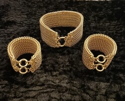 Chain Collar & Cuffs Woman Chiq12