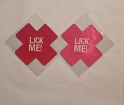 Tepelstickers " Lick Me" cross-sticker6