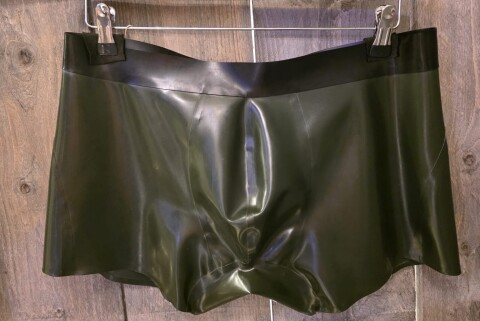 Latex Short Green L-224-G