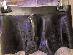 Skulls & Roses Latex Short Riot 216 5